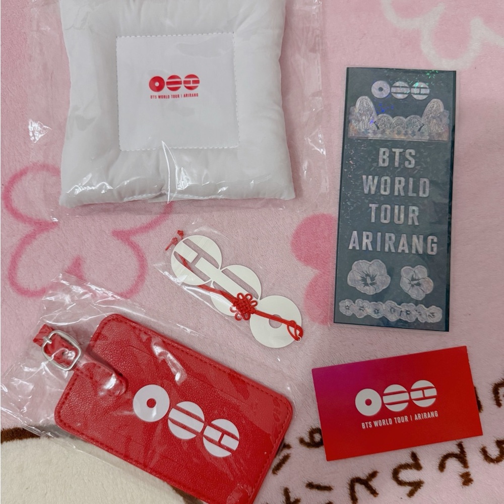 BTS World Tour Arirang VIP gift